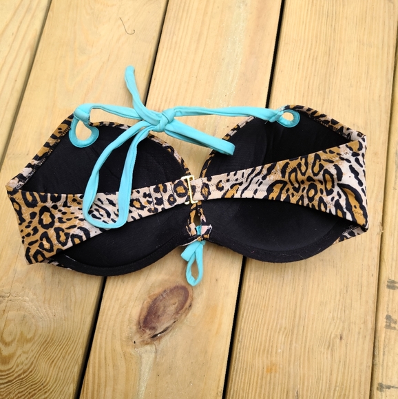 Victoria's Secret Swim Top! - Picture 2 of 2